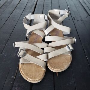 Blowfish Women's 9.5 Strappy Ankle Sandals Taupe Brown Beige Gladiator Comfort
